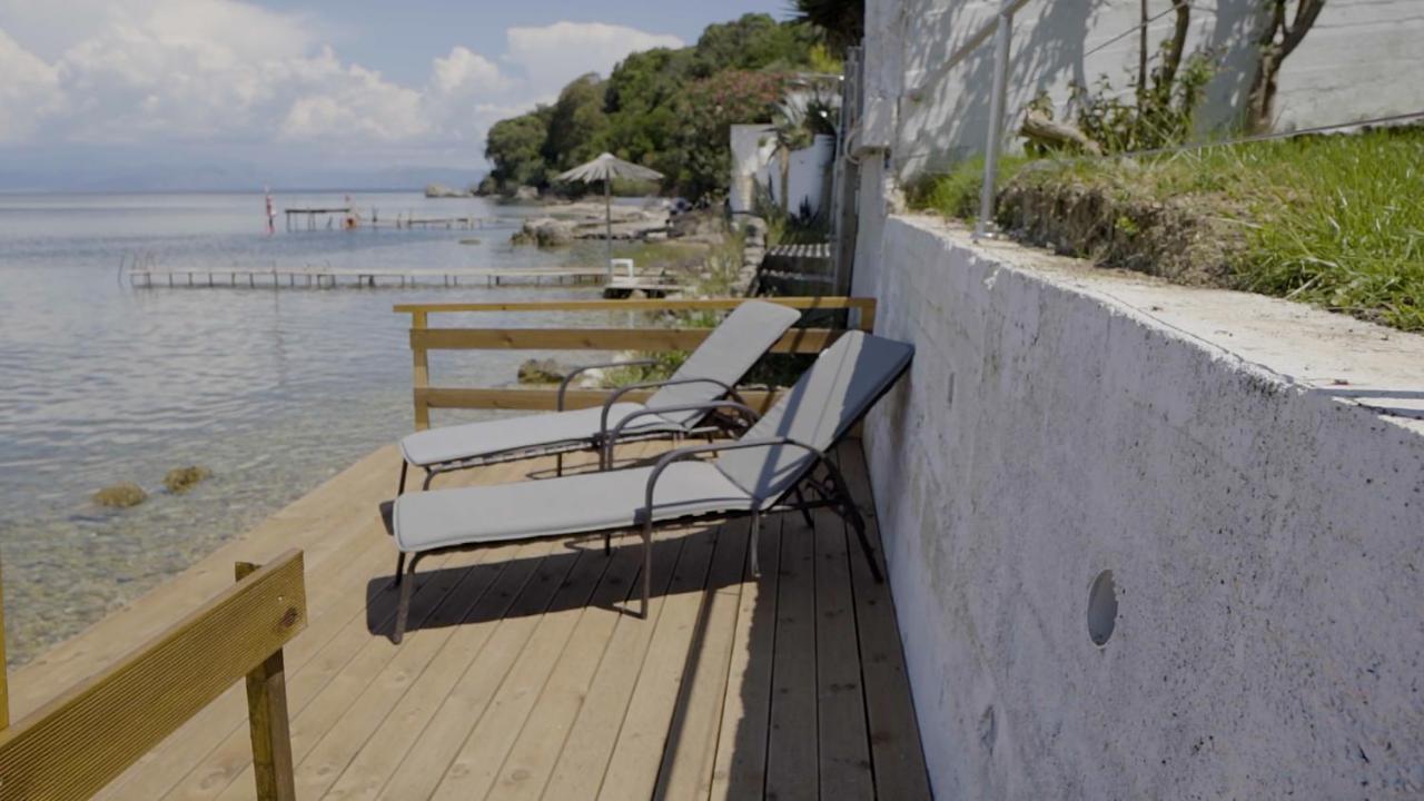 Paul Seafront House Villa Mesongí Exterior photo